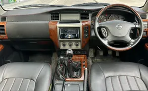 Nissan Patrol 2013 Burgundy