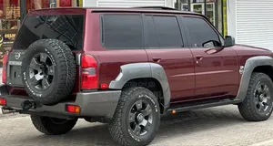 Nissan Patrol 2013 Burgundy
