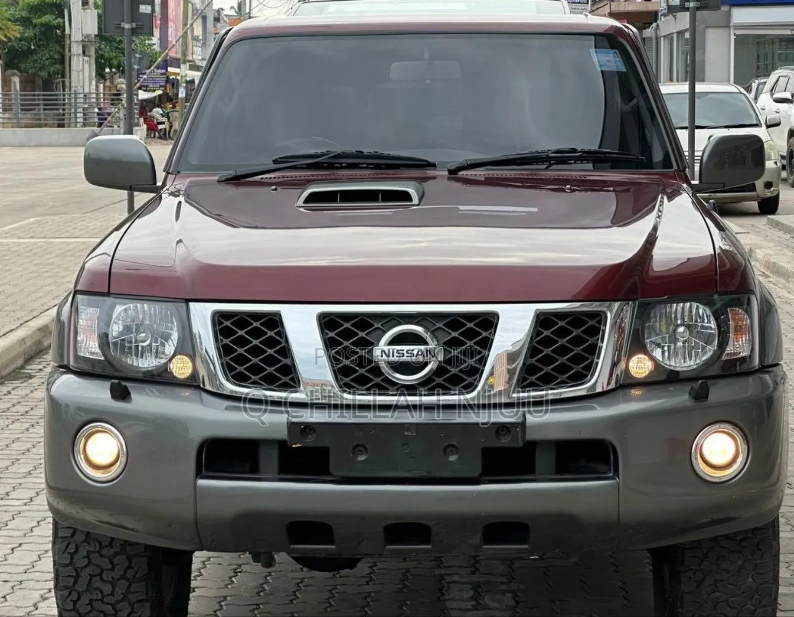 Nissan Patrol 2013 Burgundy