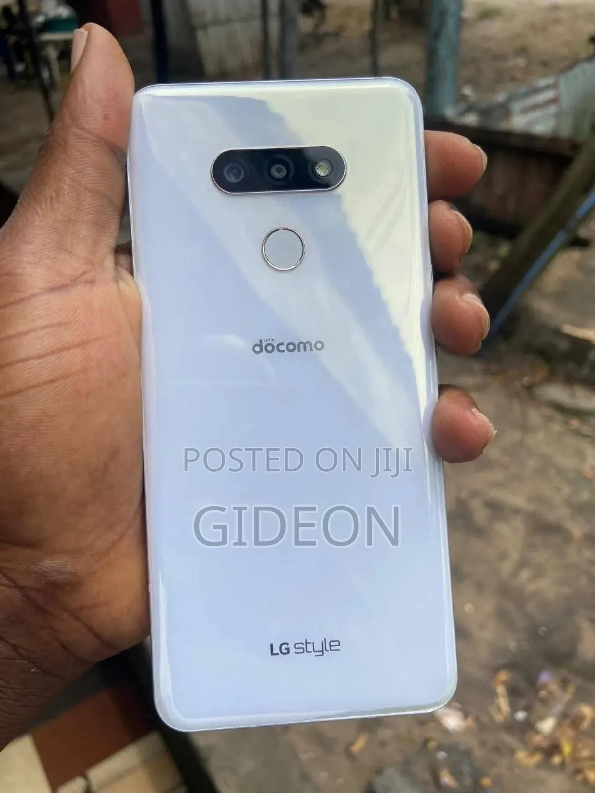 LG Style 3 64 GB White