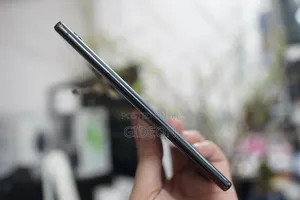 LG Velvet 128 GB Black