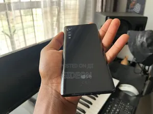 LG Velvet 128 GB Black