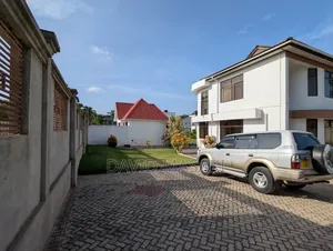 4bdrm Mansion in Home, Mbezi Beach for rent