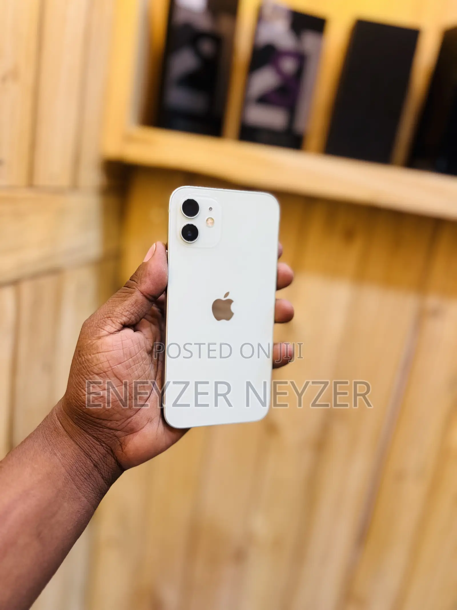 Apple iPhone 12 64 GB White