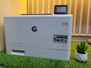 Hp Color Laserjet Pro MFP M452dw