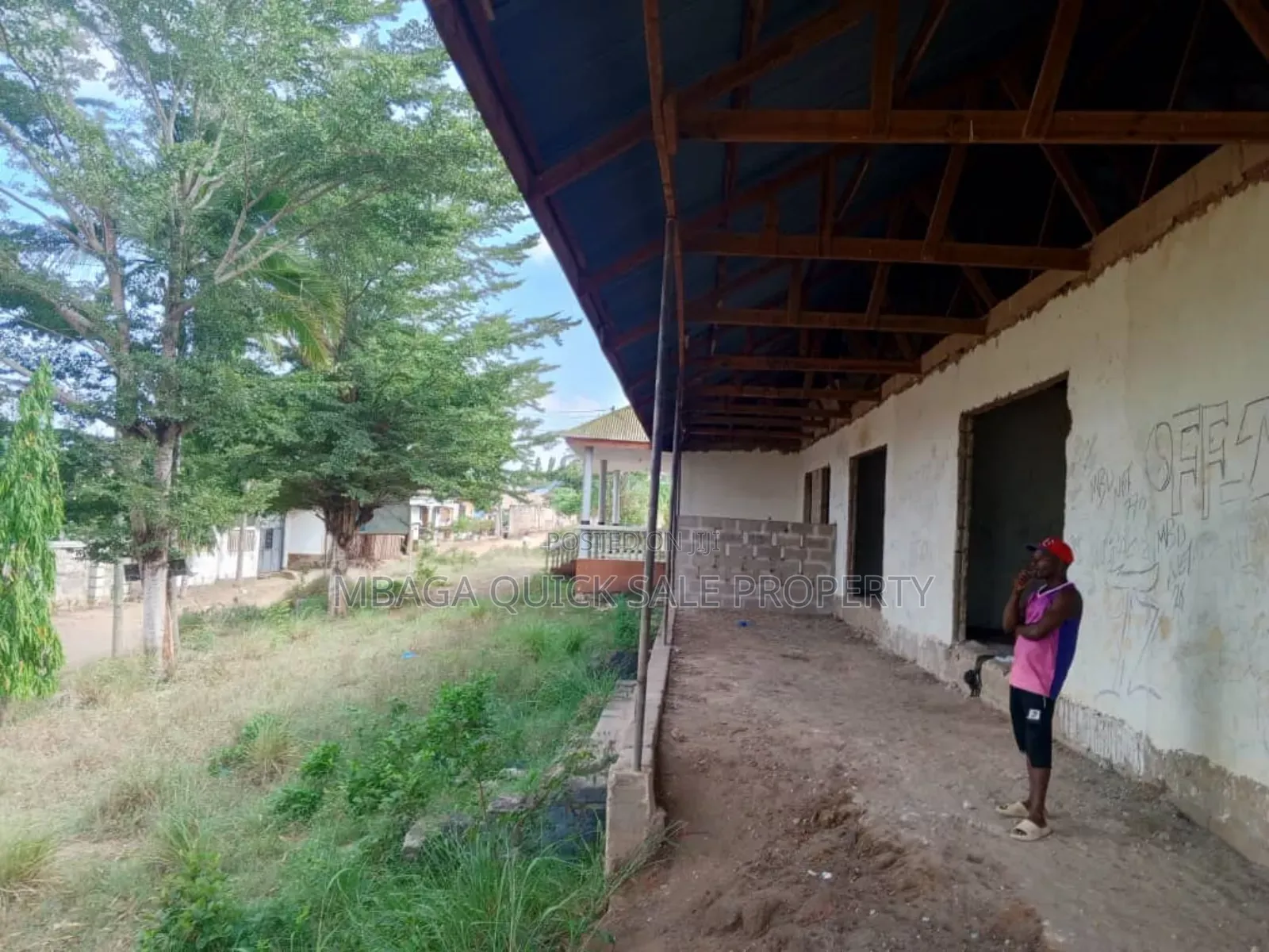 8 Bed Room House for Sale at Mbezi Luguluni Ideal for Hospit