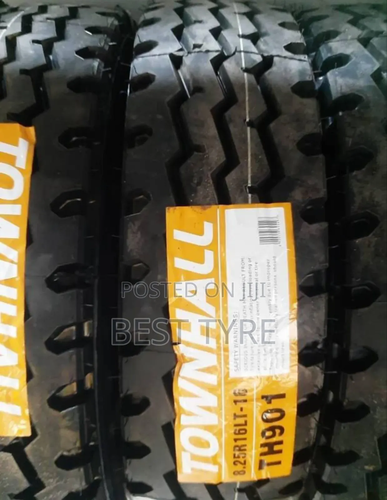 8.25R16 Lt Townhall Tyre