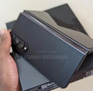 New Samsung Galaxy Z Fold4 256 GB