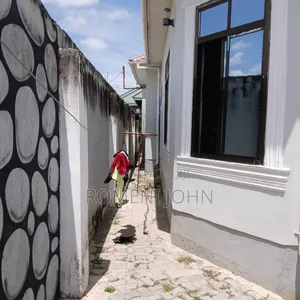 3bdrm House in Tanzania Daresalaam, Ilala for rent