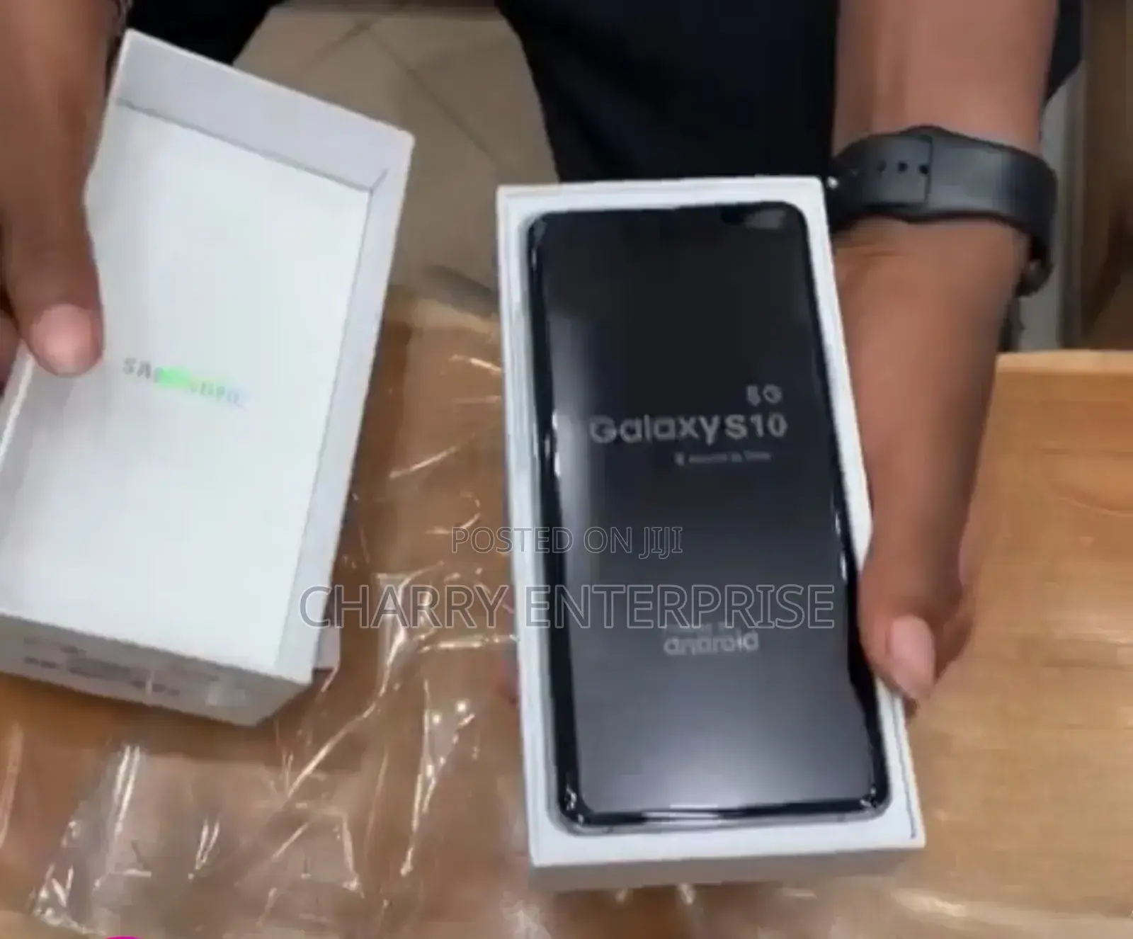 New Samsung Galaxy S10 5G 256 GB