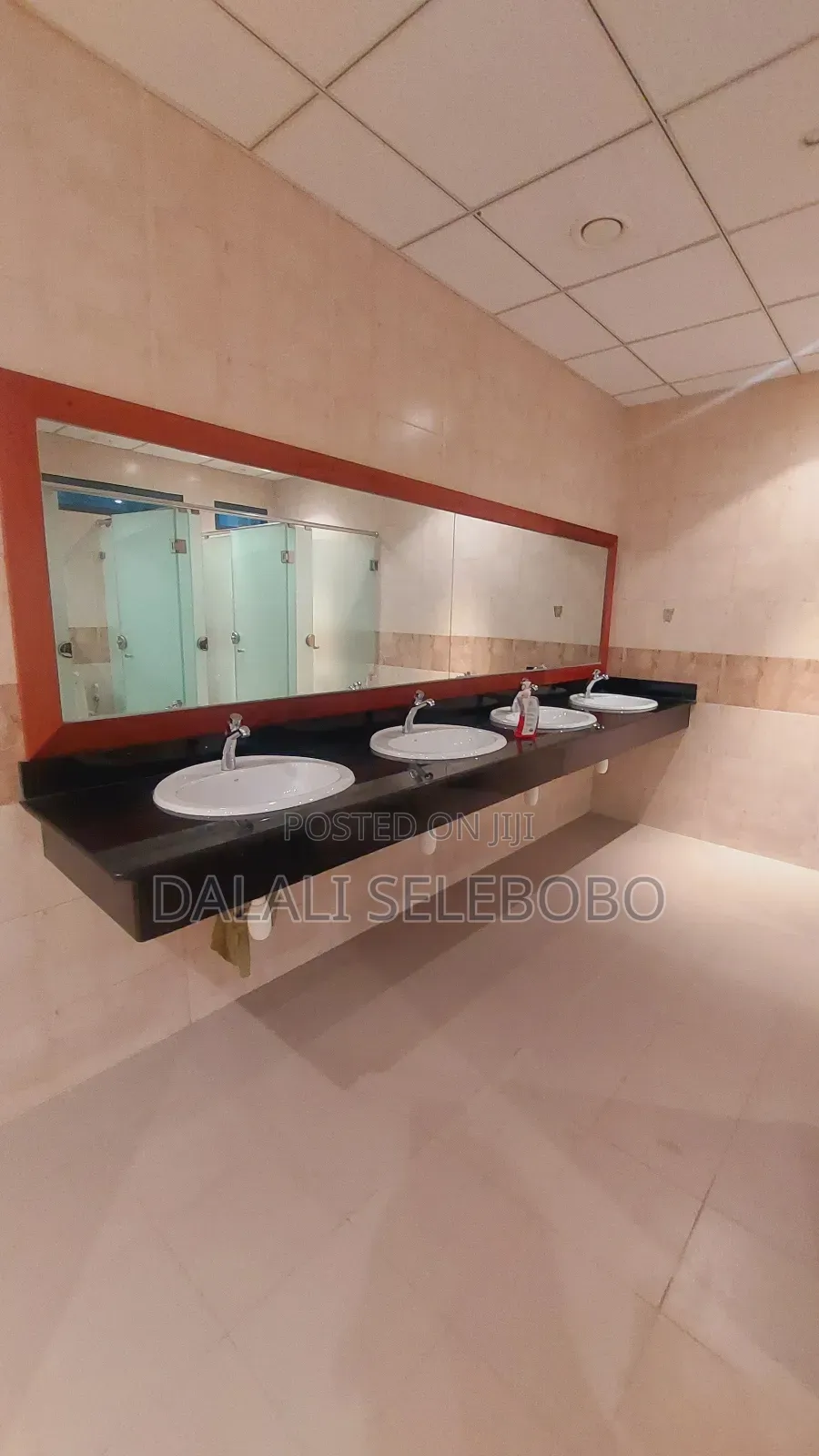 Office Space Kubwa Near by Main Road.
