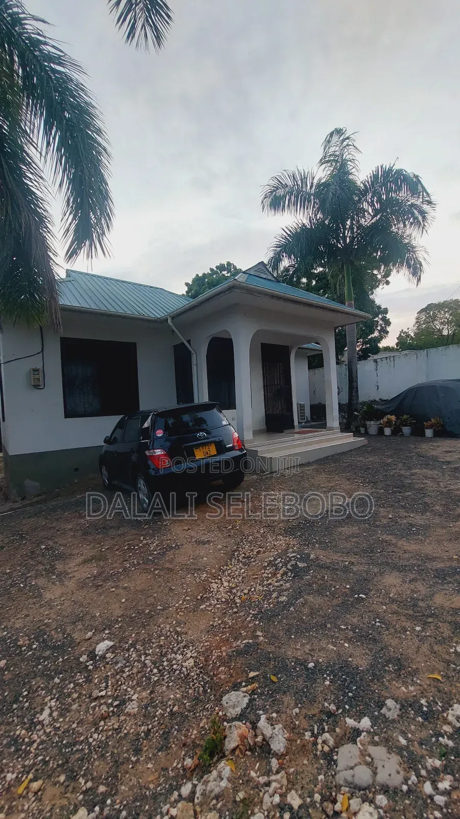 2bdrm Bungalow in Makongo Juu Ccm, Kinondoni for rent