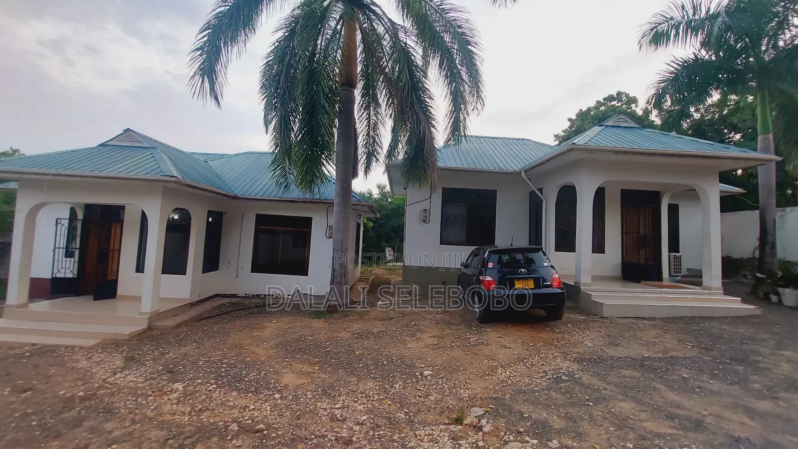 2bdrm Bungalow in Makongo Juu Ccm, Kinondoni for rent