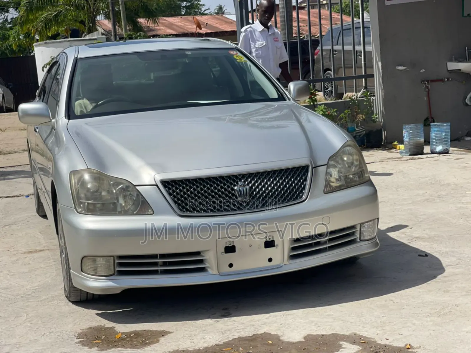 Toyota Crown 2004 Silver