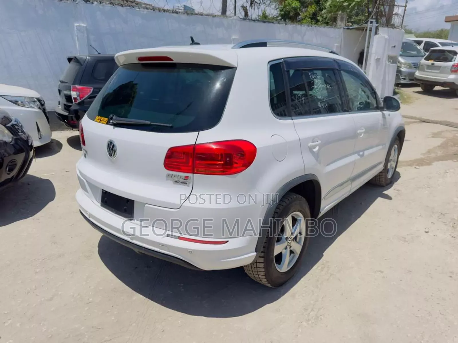 Volkswagen Tiguan 2012 White