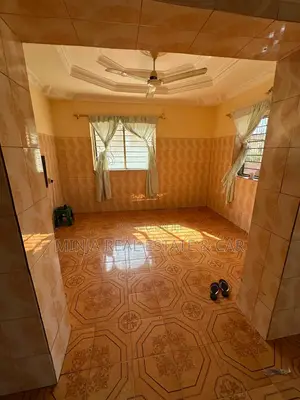 6bdrm House in Central for sale