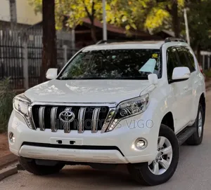 Toyota Land Cruiser Prado 2015 Pearl