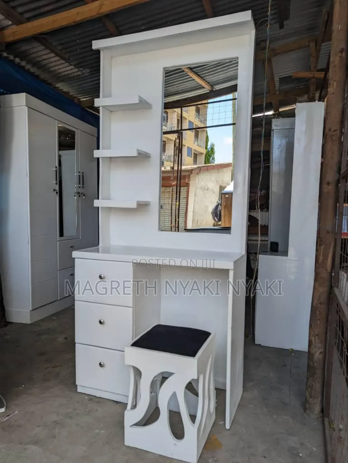 Dressing Table Ya Kisasa