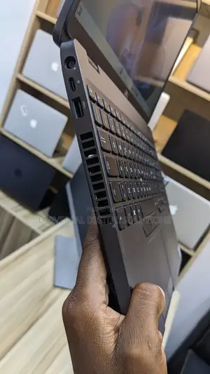 Laptop Dell Latitude E5500 8GB Intel Core I5 SSD 256GB