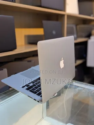 Laptop Apple MacBook Air 2017 8GB Intel Core I5 SSD 256GB