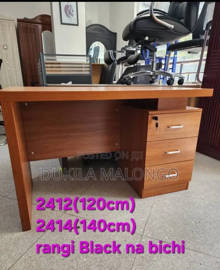 Ofice Table
