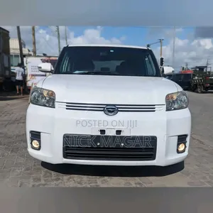 Toyota Corolla Rumion 2009 White