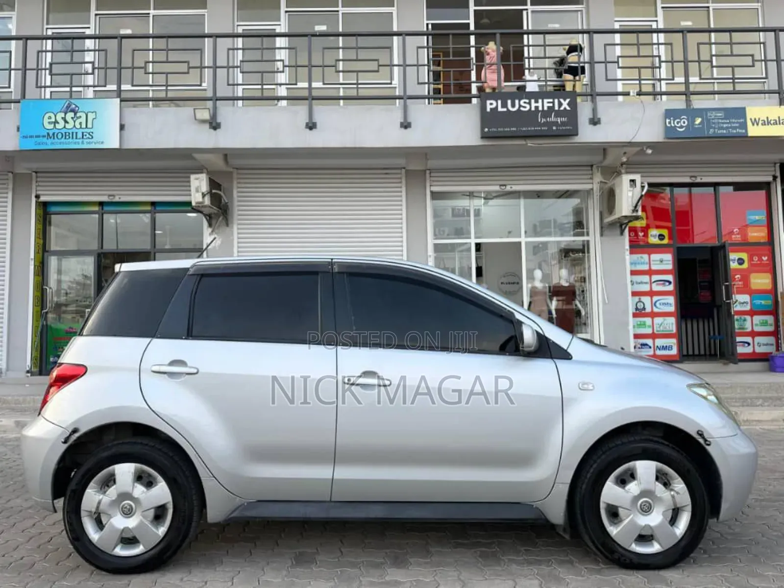 Toyota IST 2005 Silver