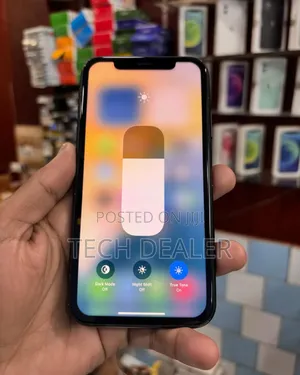 Apple iPhone XR 64 GB Black