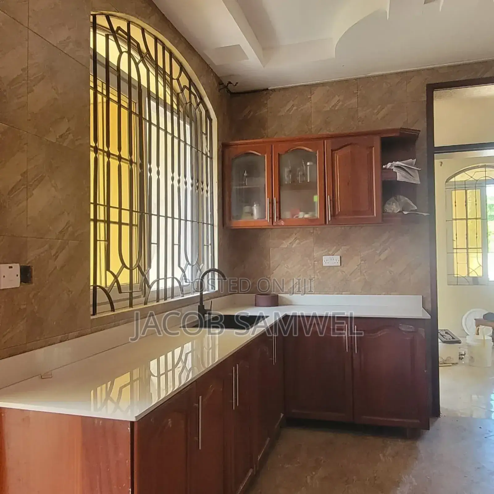 5bdrm Apartment in Mbweni Jkt, Kinondoni for rent