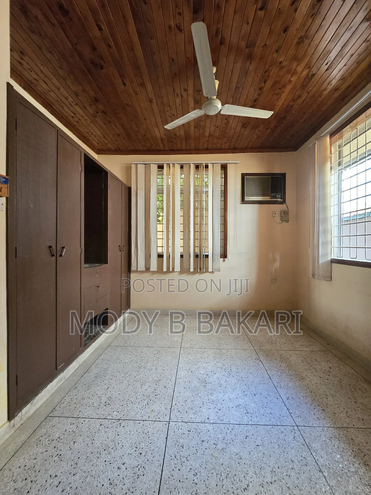 3bdrm House in Mikocheni for rent