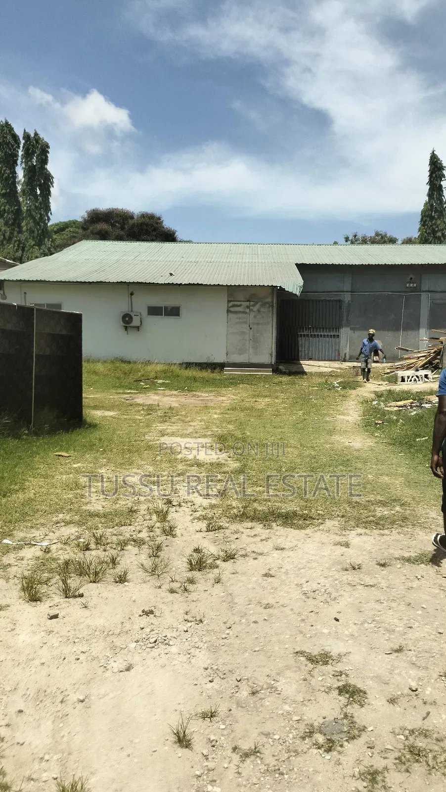 Ware House for Rent Mbezibeach Makonde