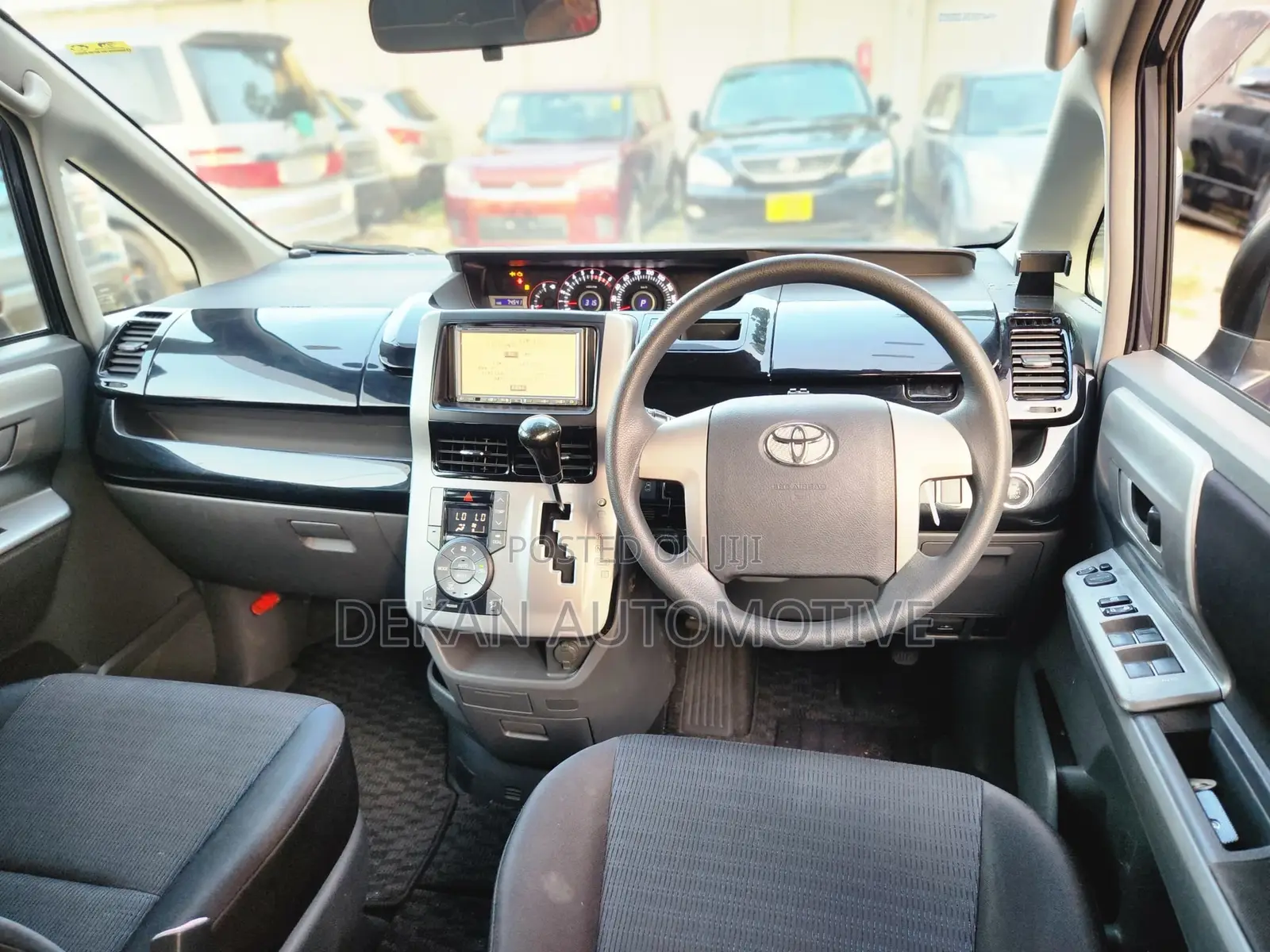 Toyota Voxy 2008 Blue