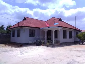 8bdrm House in Tanzania Daresalaam, Ilala for sale
