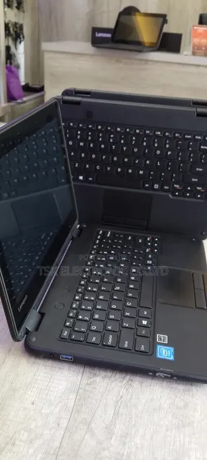 Laptop Lenovo 4GB Intel SSD 128GB