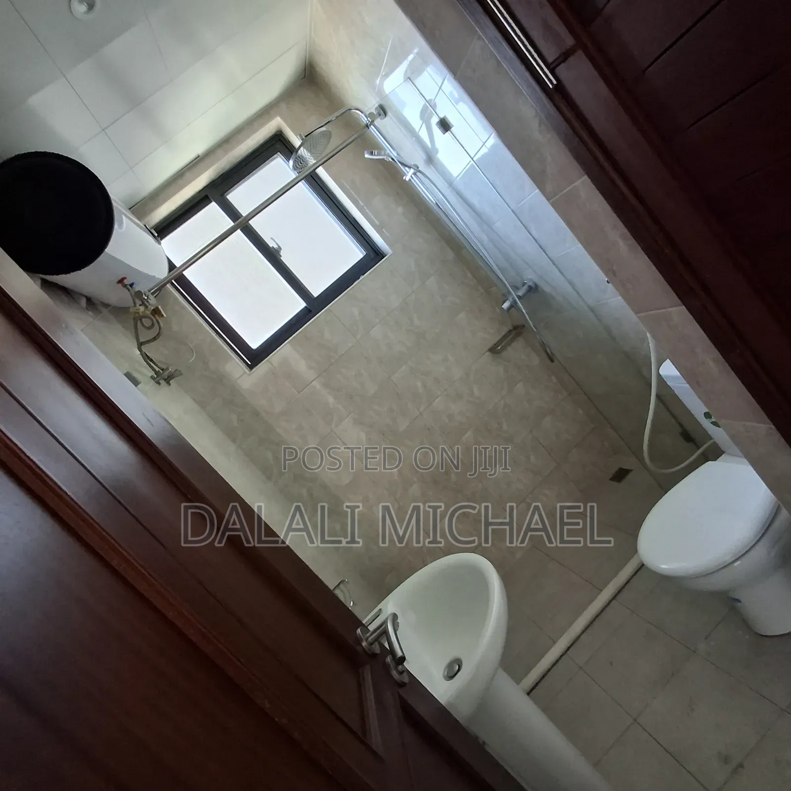3bdrm Apartment in Victoria Place, Mwananyamala for rent