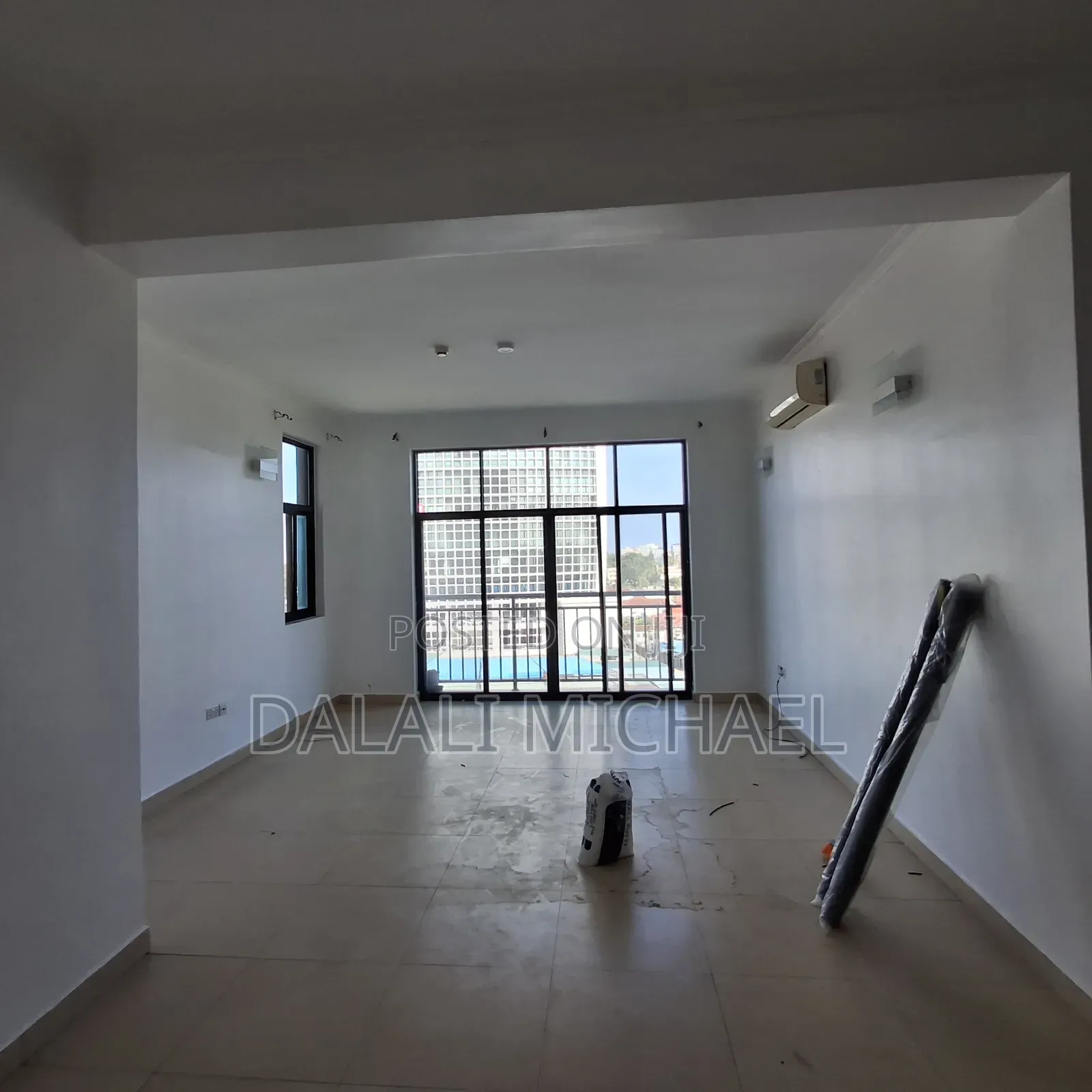 3bdrm Apartment in Victoria Place, Mwananyamala for rent