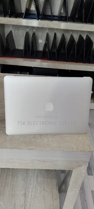 Laptop Apple MacBook Air 2015 8GB Intel Core I5 SSD 256GB