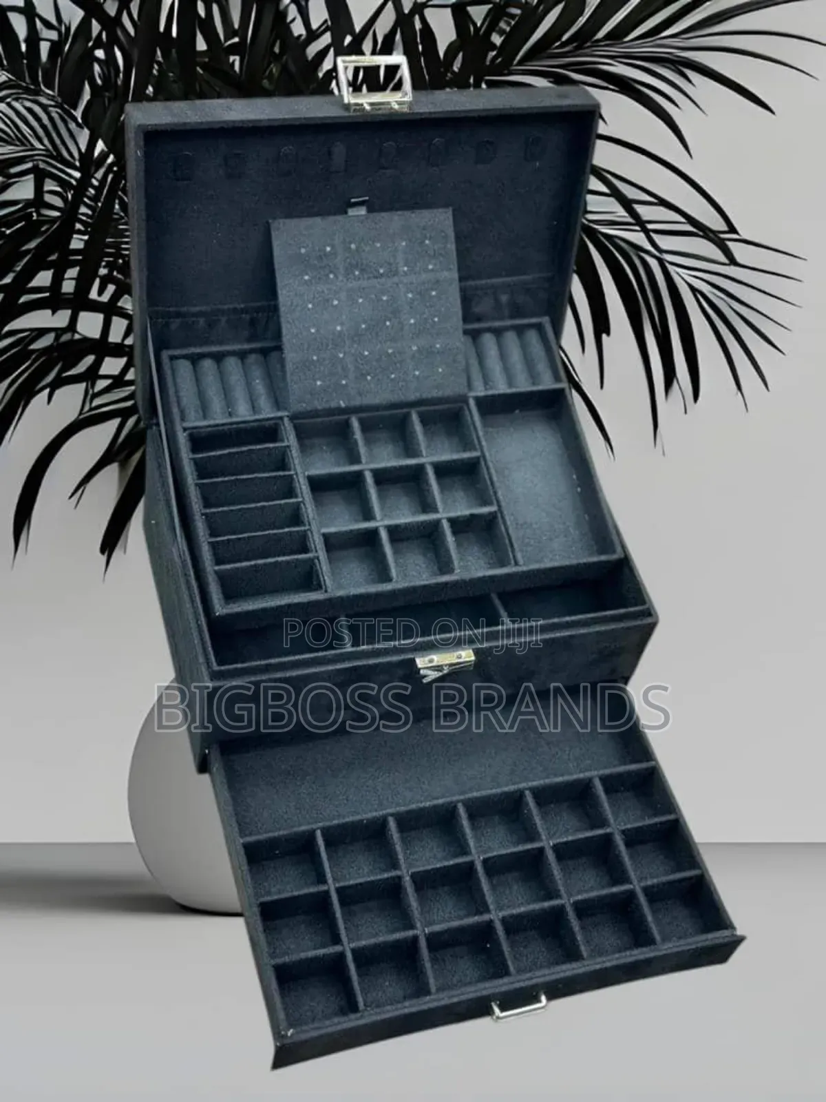 New Jewelry Box for Watches and Jewelry