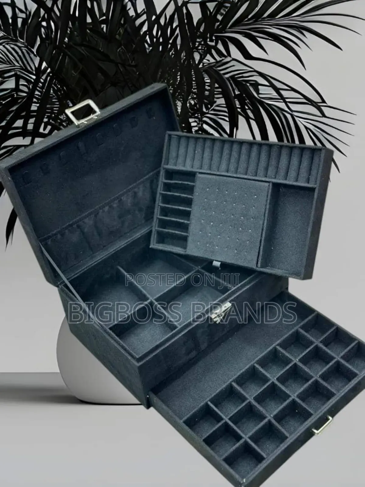 New Jewelry Box for Watches and Jewelry