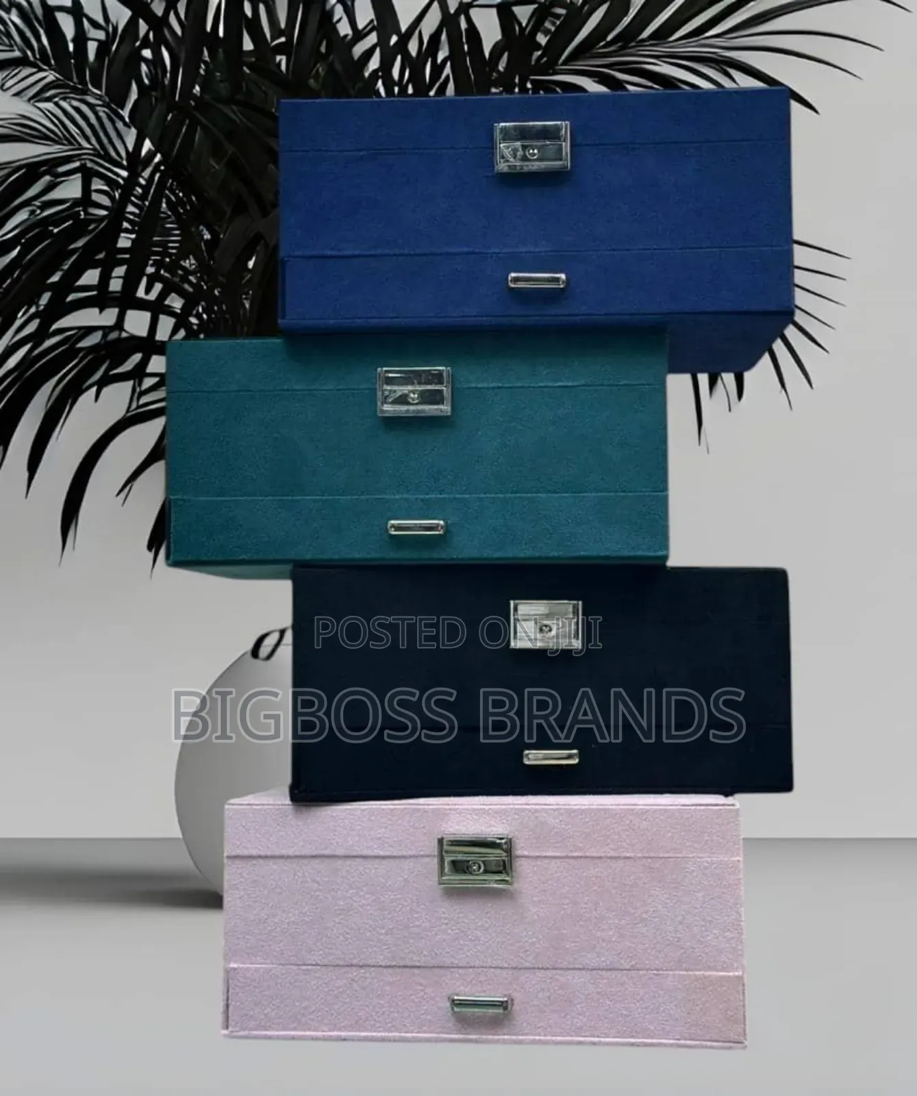 New Jewelry Box for Watches and Jewelry