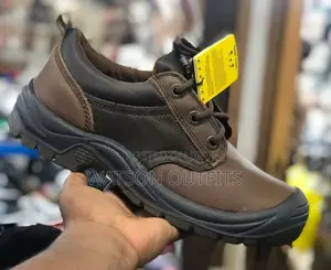 Safety Boots Za Shingo Fupi