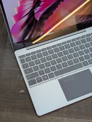 Laptop Microsoft Surface Go 16GB Intel Core i5 SSD 256GB