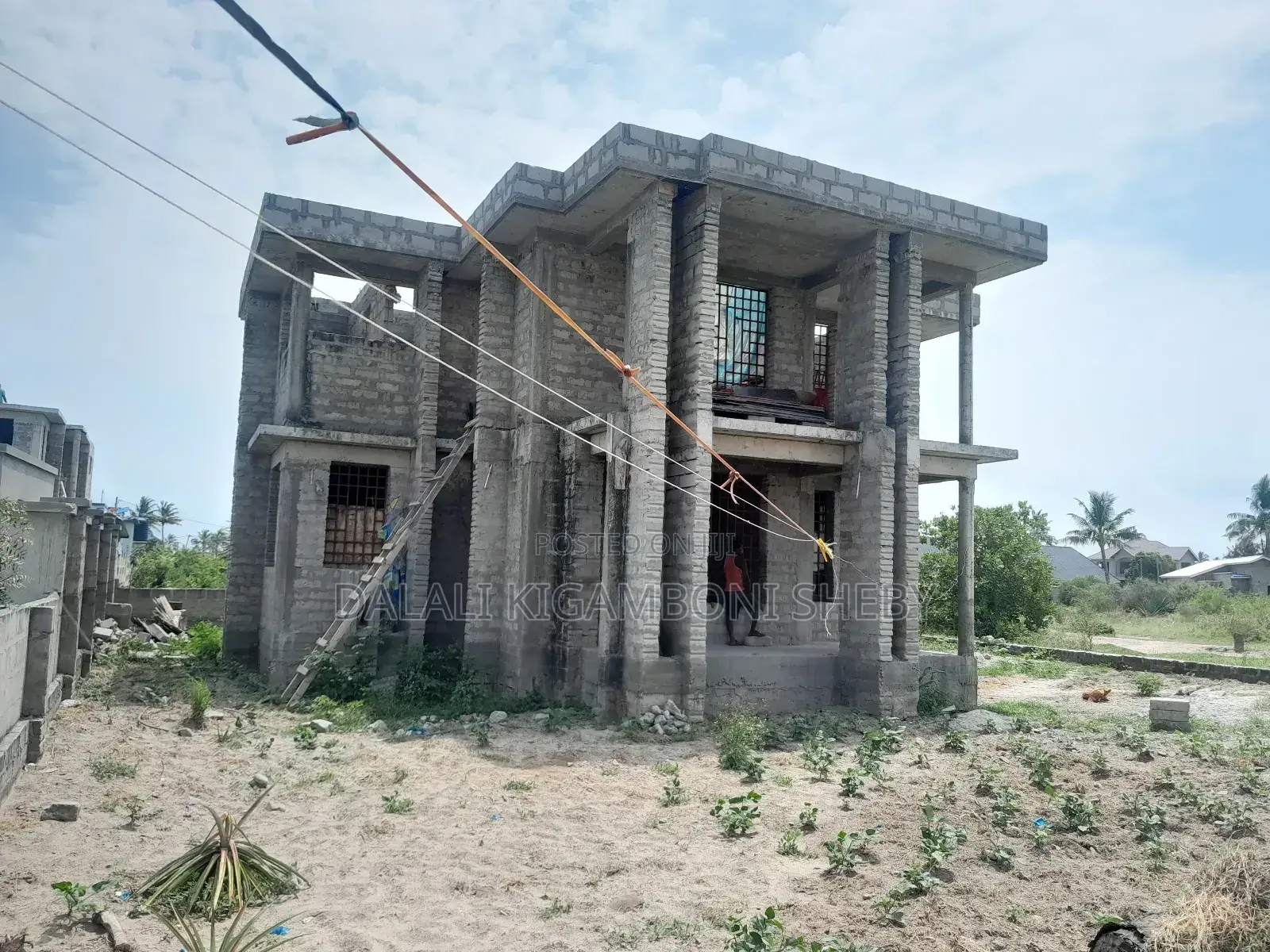 5bdrm House in Kigamboni Kisota for sale