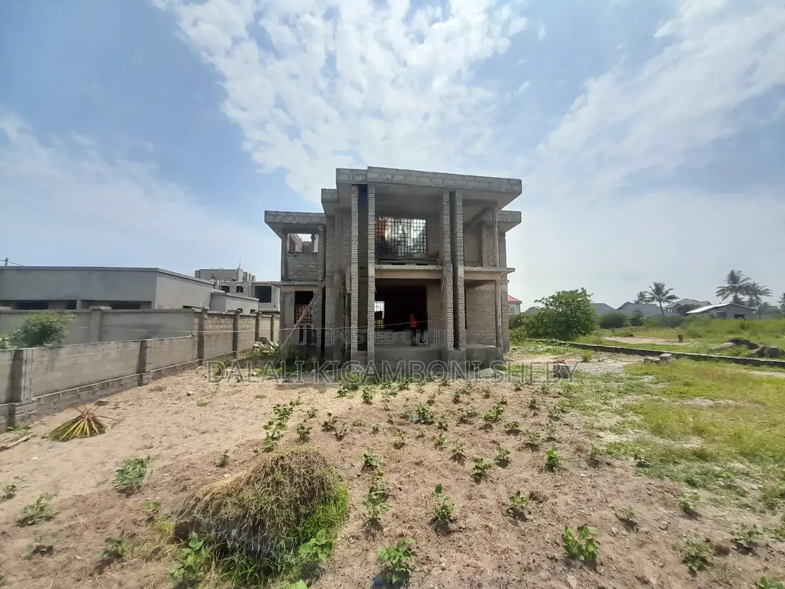 5bdrm House in Kigamboni Kisota for sale
