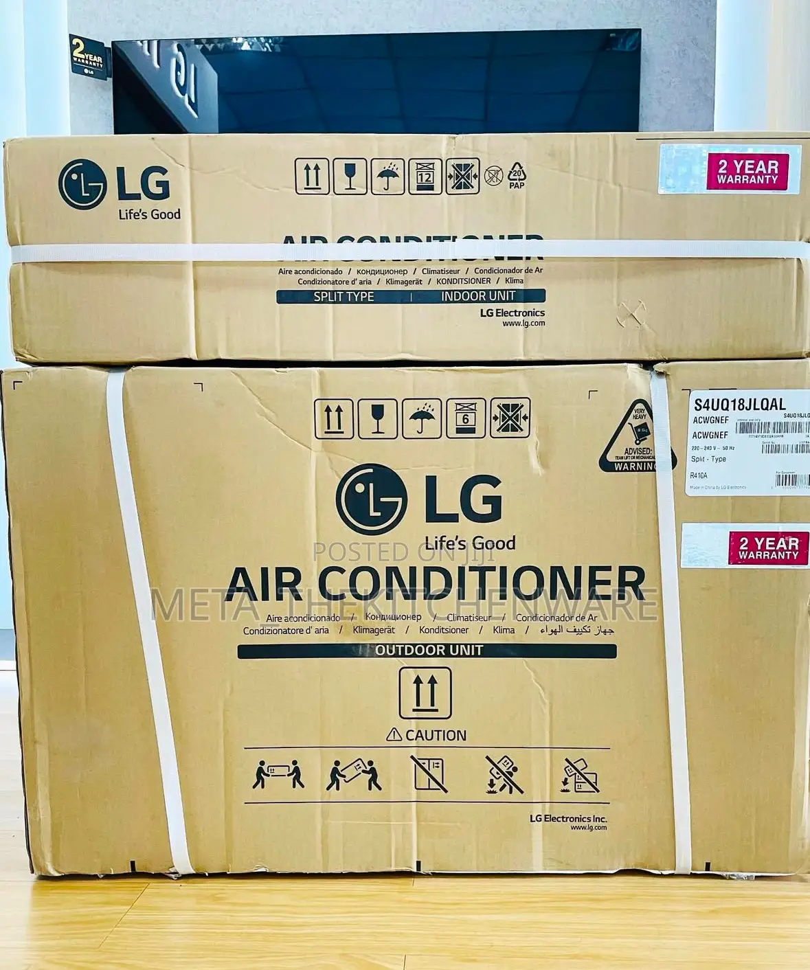 LG Mosquito Away Air Conditioner 12000btu