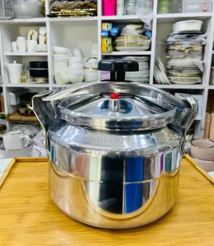 Pressure Cooker 5L for Gas and Charcoal Stove Use