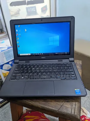 Laptop Dell Latitude 11 3160 4GB Intel HDD 500GB