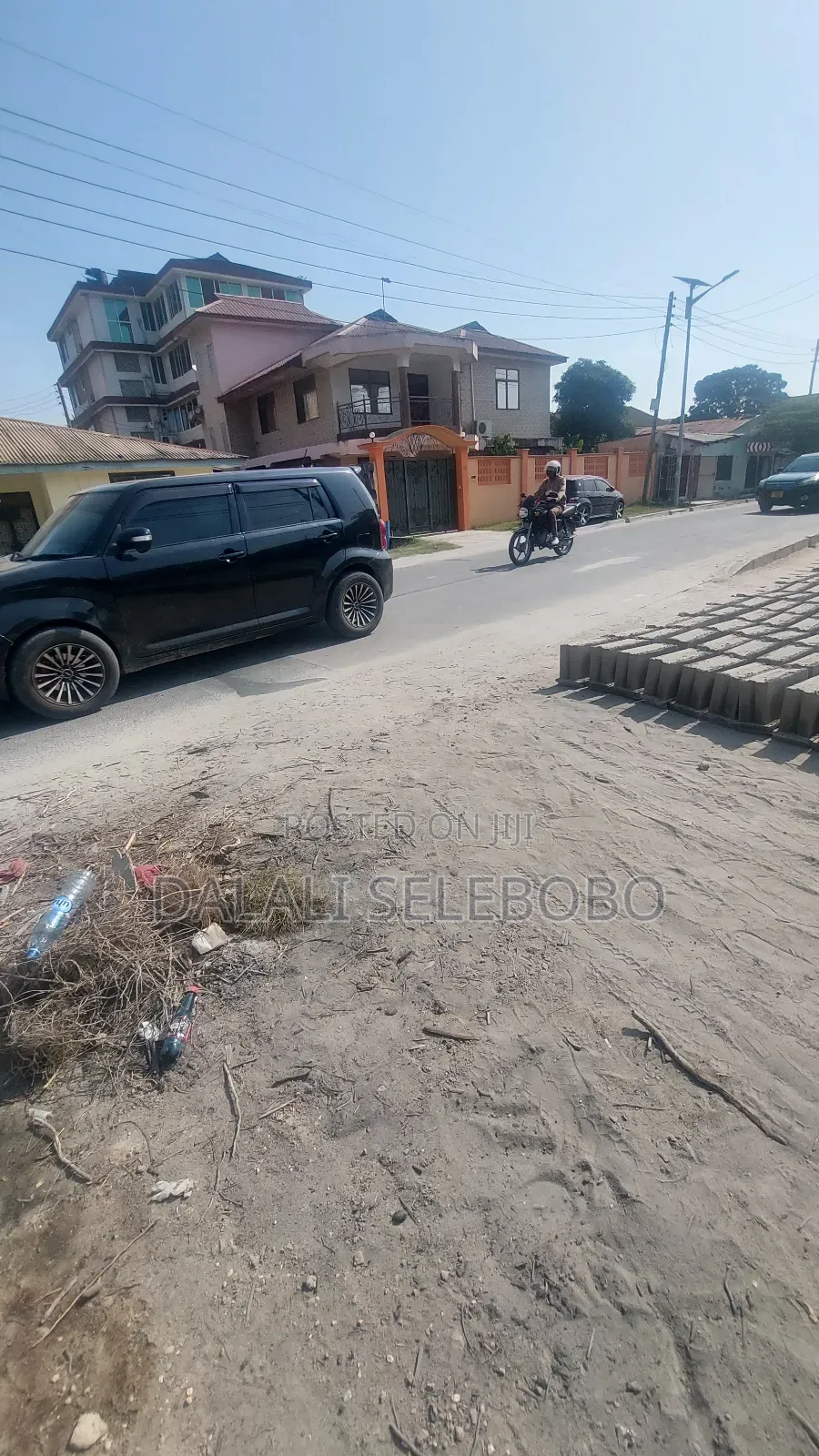 Plot It Look at Tarmac Kinondoni Bwawani