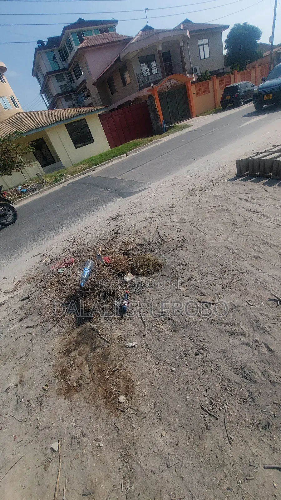 Plot It Look at Tarmac Kinondoni Bwawani