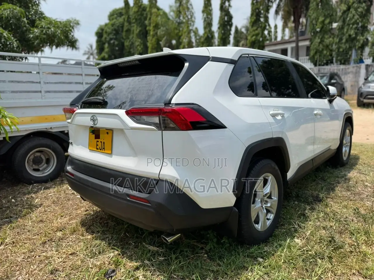 Toyota RAV4 2013 White